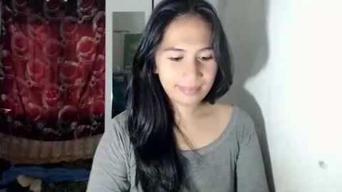 Snapshot of sweet_mariexxo chatting on March 10, 1:54 am Marie online show from March 10, 1:54 am