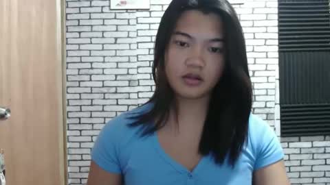 Snapshot of sweet_mary_onboard chatting on February 16, 8:32 am sweet_mary_onboard online show from February 16, 8:32 am