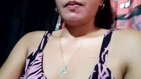 Snapshot of sweet_mika24 chatting on May 18, 10:26 pm sweet_mika24 online show from May 18, 10:26 pm