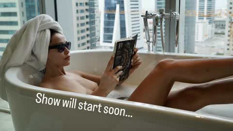 Snapshot of sweet_moan chatting on October 18, 8:59 am Dana online show from October 18, 8:59 am