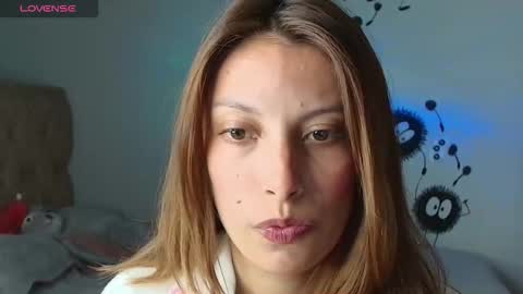 sweet_moon_v_ online show from March 2, 10:49 pm