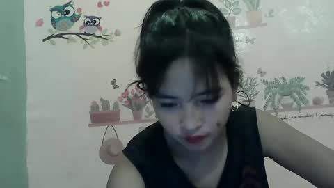 Snapshot of sweet_morenaph chatting on May 23, 2:54 pm sweet_morenaph online show from May 23, 2:54 pm