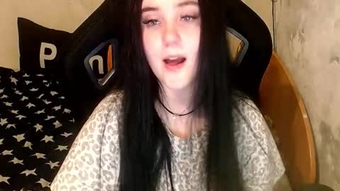 sweet_my_dream online show from February 11, 2:11 pm