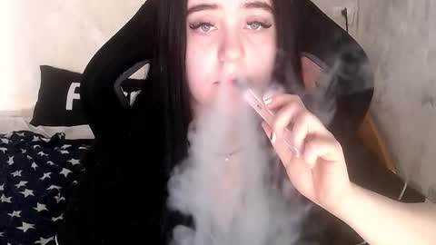 sweet_my_dream online show from February 17, 9:17 am