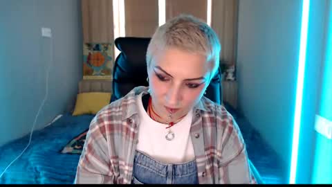 sweet_n_strong online show from June 4, 10:54 am