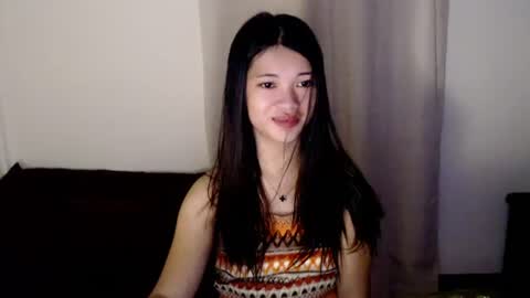 Snapshot of sweet_nylia chatting on August 6, 4:47 am sweet_nylia online show from August 6, 4:47 am