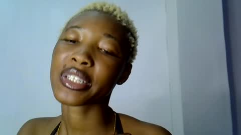 sweet girl online show from June 20, 8:50 am