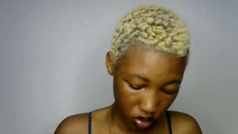 sweet girl online show from June 25, 11:26 am