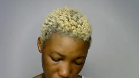 sweet girl online show from June 28, 4:18 am