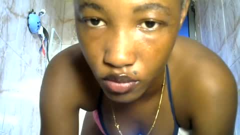 sweet girl online show from July 7, 4:22 pm