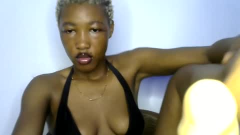 sweet girl online show from July 8, 4:28 am