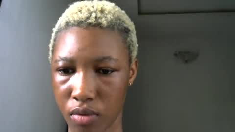 sweet girl online show from July 10, 7:56 am