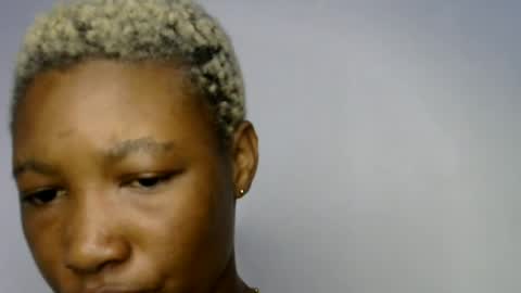 sweet girl online show from July 18, 7:12 am