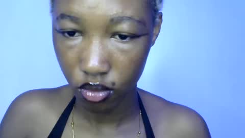 sweet girl online show from July 19, 10:08 am