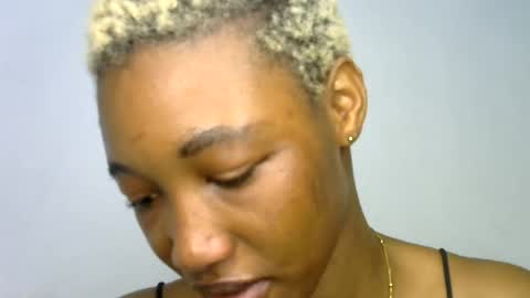 sweet girl online show from July 20, 10:39 am