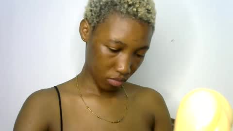 sweet girl online show from July 20, 11:29 pm