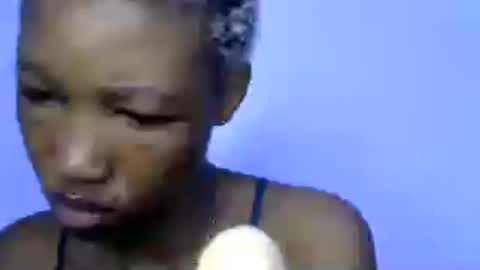 sweet girl online show from July 27, 9:49 am