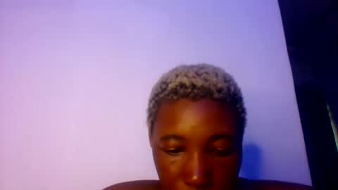 sweet girl online show from August 3, 9:04 am