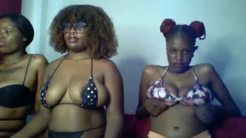 sweet rayana  online show from March 31, 2:39 pm
