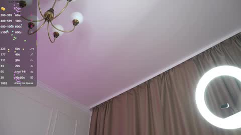 Vanessa online show from May 25, 9:37 am