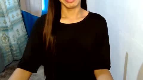 Snapshot of sweet_reyan2003 chatting on May 23, 10:14 pm REYAN online show from May 23, 10:14 pm