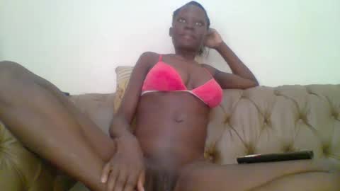 Snapshot of sweet_sharon01 chatting on July 13, 11:13 am Sharon online show from July 13, 11:13 am
