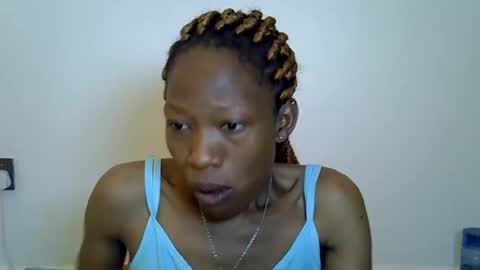 Snapshot of sweet_sinful chatting on July 18, 7:23 am sweet_sinful online show from July 18, 7:23 am