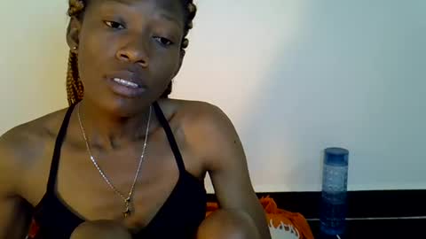 Snapshot of sweet_sinful chatting on July 19, 8:18 am sweet_sinful online show from July 19, 8:18 am