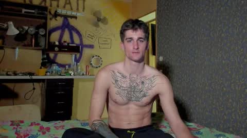 Snapshot of sweet_smith8 chatting on January 17, 12:32 pm sweet_smith8 online show from January 17, 12:32 pm