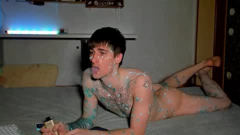 Snapshot of sweet_smith8 chatting on March 4, 3:40 pm sweet_smith8 online show from March 4, 3:40 pm