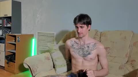 Snapshot of sweet_smith8 chatting on March 27, 2:28 pm sweet_smith8 online show from March 27, 2:28 pm
