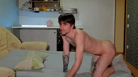 Snapshot of sweet_smith8 chatting on March 31, 1:44 pm sweet_smith8 online show from March 31, 1:44 pm