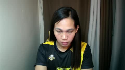 HI IM MONA AND IM YOUR NEXT WIFE online show from May 5, 10:18 pm