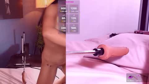 SUSIE online show from March 1, 8:55 pm