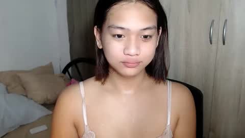 Snapshot of sweet_tenshi chatting on February 1, 9:30 am tenshi online show from February 1, 9:30 am