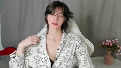 Snapshot of sweet_vanillopa chatting on June 15, 2:36 am Carolina Lu online show from June 15, 2:36 am
