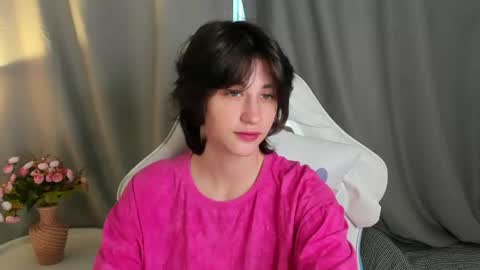 Snapshot of sweet_vanillopa chatting on June 19, 2:16 am Carolina Lu online show from June 19, 2:16 am