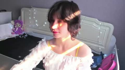 Snapshot of sweet_vanillopa chatting on June 26, 2:27 am Carolina Lu online show from June 26, 2:27 am