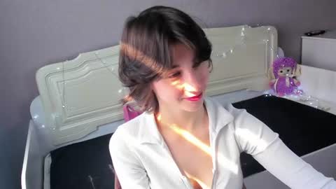 Snapshot of sweet_vanillopa chatting on June 29, 2:40 am Carolina Lu online show from June 29, 2:40 am