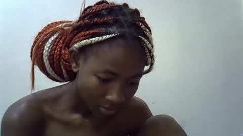 Princess vee online show from April 11, 12:20 pm