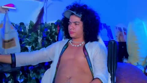 Steven independent model online show from January 18, 11:22 pm