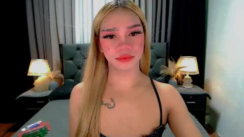 bea takashi  online show from May 14, 9:49 am