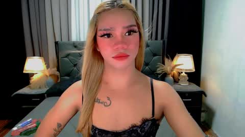 bea takashi  online show from May 16, 10:36 am