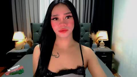 bea takashi  online show from May 24, 11:26 am