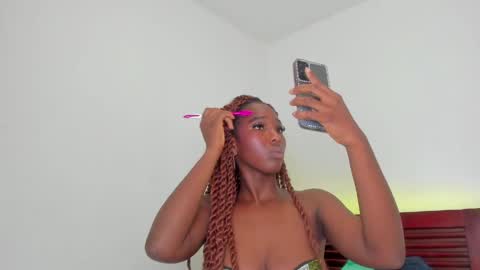 Snapshot of sweetafrican_squirt chatting on May 21, 3:02 am sweetafrican_squirt online show from May 21, 3:02 am
