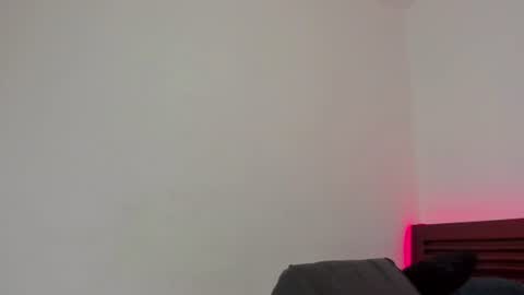 sweetafrican_squirt1 online show from July 14, 3:00 am