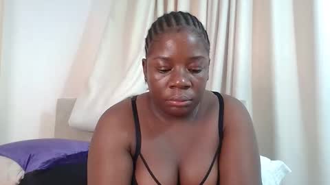 Snapshot of sweetafricangal chatting on February 1, 5:50 am NASHA online show from February 1, 5:50 am