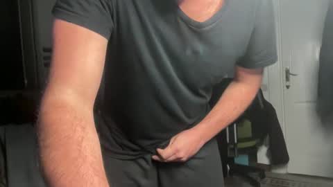 Snapshot of sweetandstrongjoy chatting on February 14, 11:20 pm sweetandstrongjoy online show from February 14, 11:20 pm