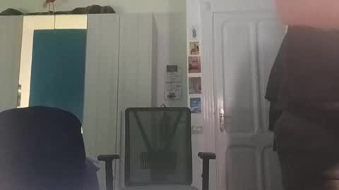 Snapshot of sweetandstrongjoy chatting on October 29, 1:52 am sweetandstrongjoy online show from October 29, 1:52 am