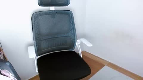 Snapshot of sweetasiangay chatting on February 10, 11:09 pm sweetasiangay online show from February 10, 11:09 pm